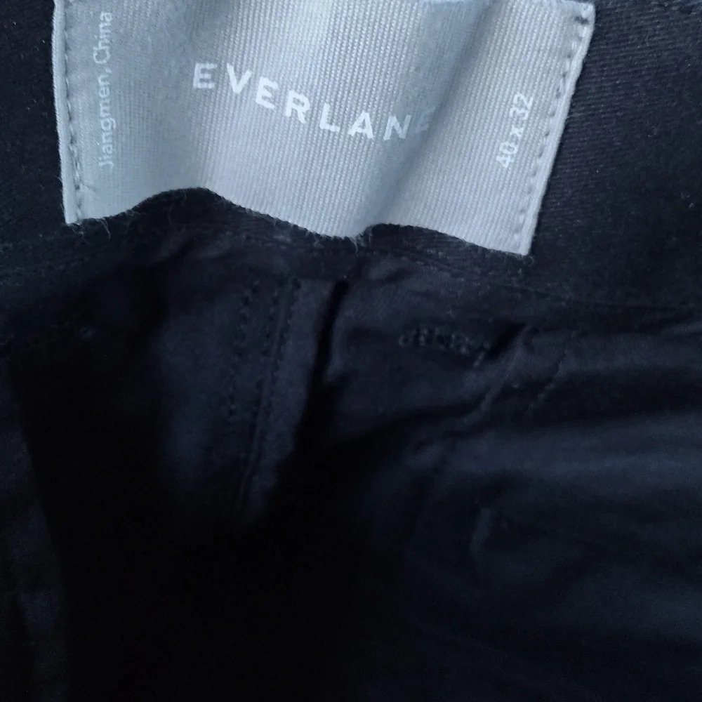 EVERLANE Pants Men’s 40x32 Black NWT Performance Twill Chino Slim Fit - Picture 6 of 6